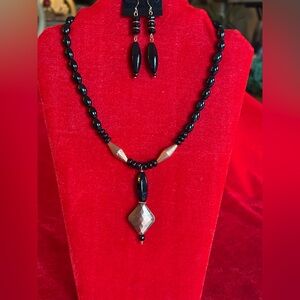Handcrafted Black Onyx & Copper Necklace & Earring set.